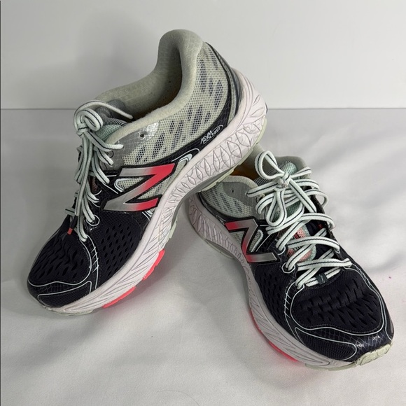 New Balance Black and Pink Athletic Shoes with Mesh Upper - Picture 1 of 9